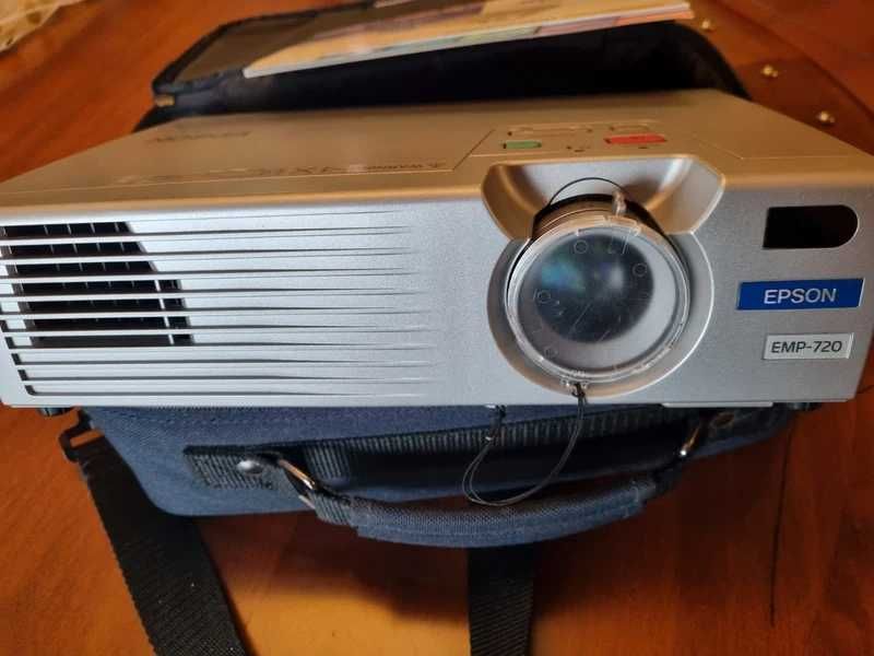 Projetor Epson EMP-720