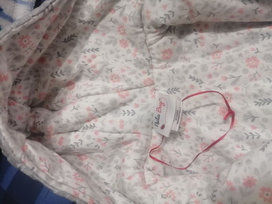 Демисезонные комбинезон на девочку 6-9 мес, р. 74 см.