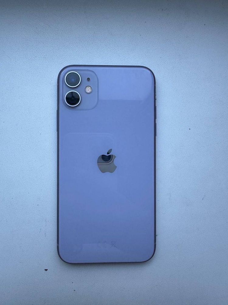 Продам iPhone 11
