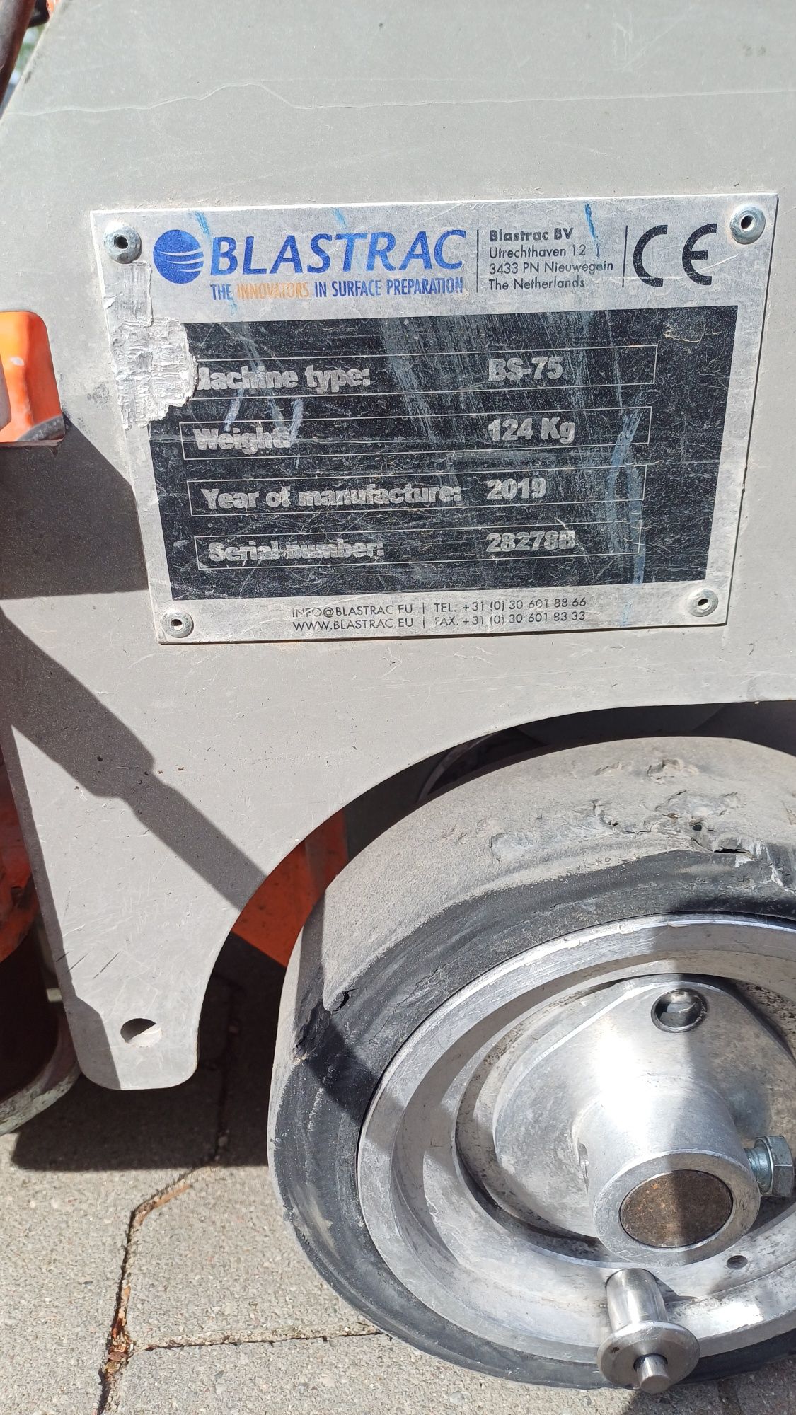 Zdzierak,zrywarka samojezdna Blastrac Bs-75 Husqvarna