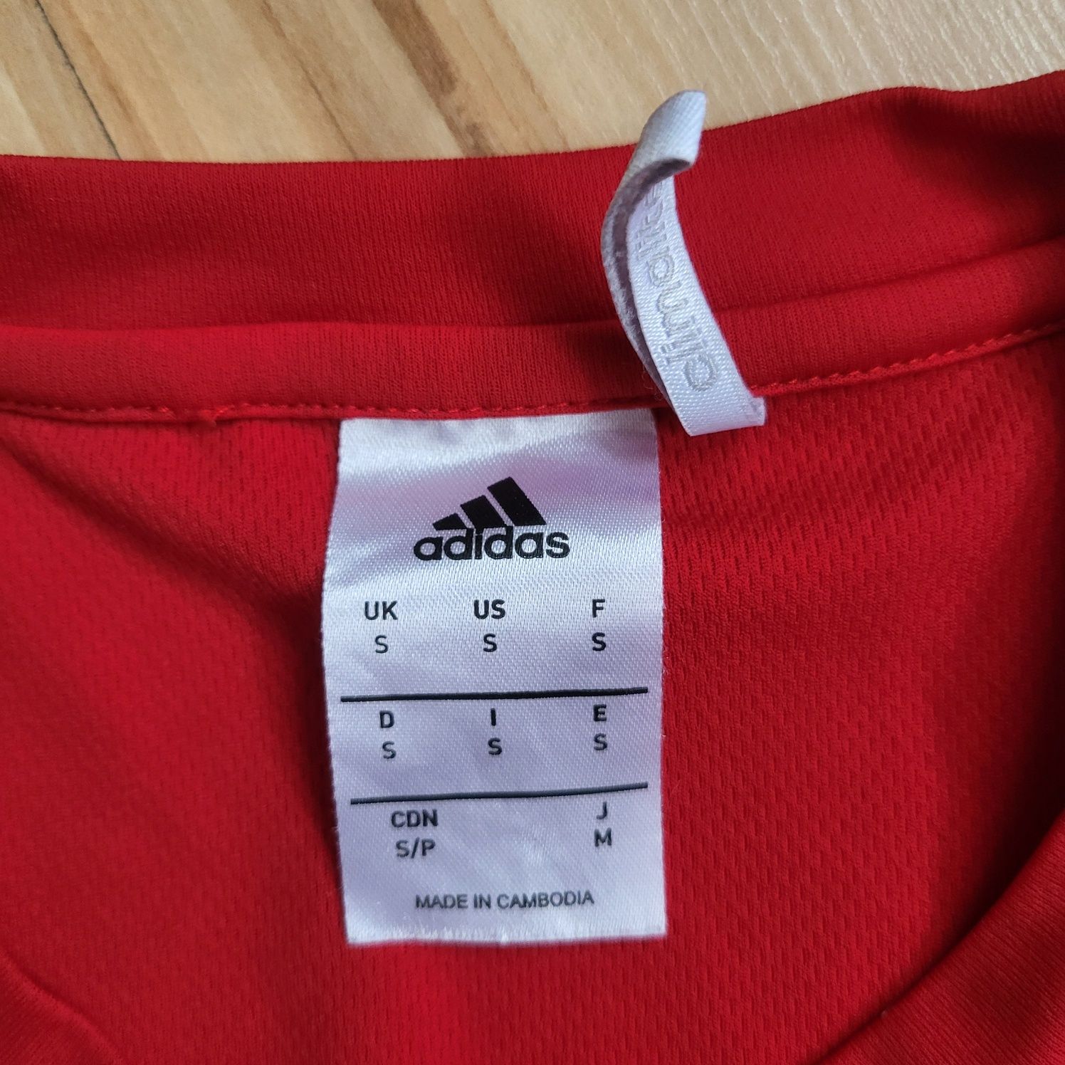 Koszulka sportowa adidas S