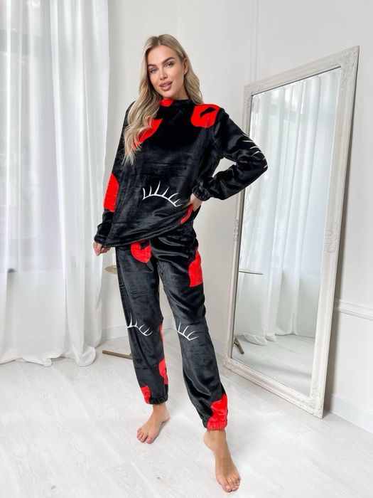 Тепла жіноча піжама махрова розмір XL