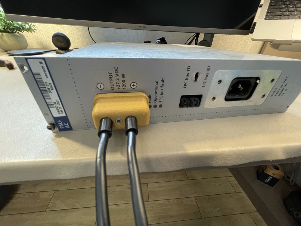 Коннектор для PSU Ericsson Emerson Artesyn Astec BML 231 та інших