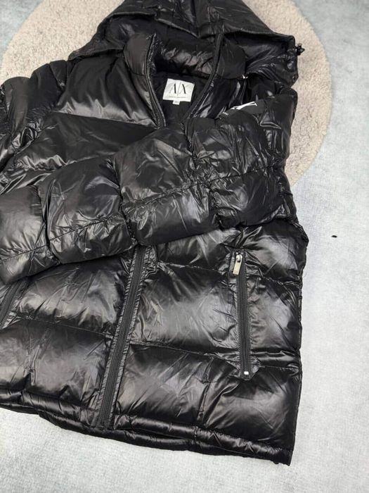 Пуховик Armani Exchange розміри л та хл маломірять