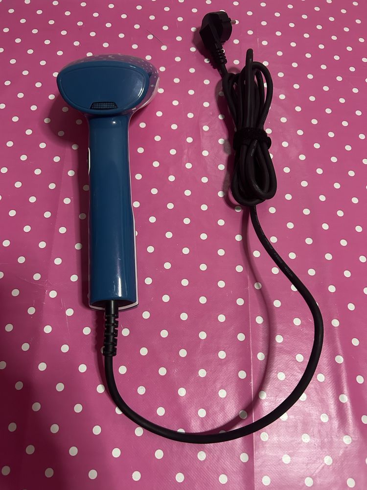 Vendo ferro vertical Rowenta novo