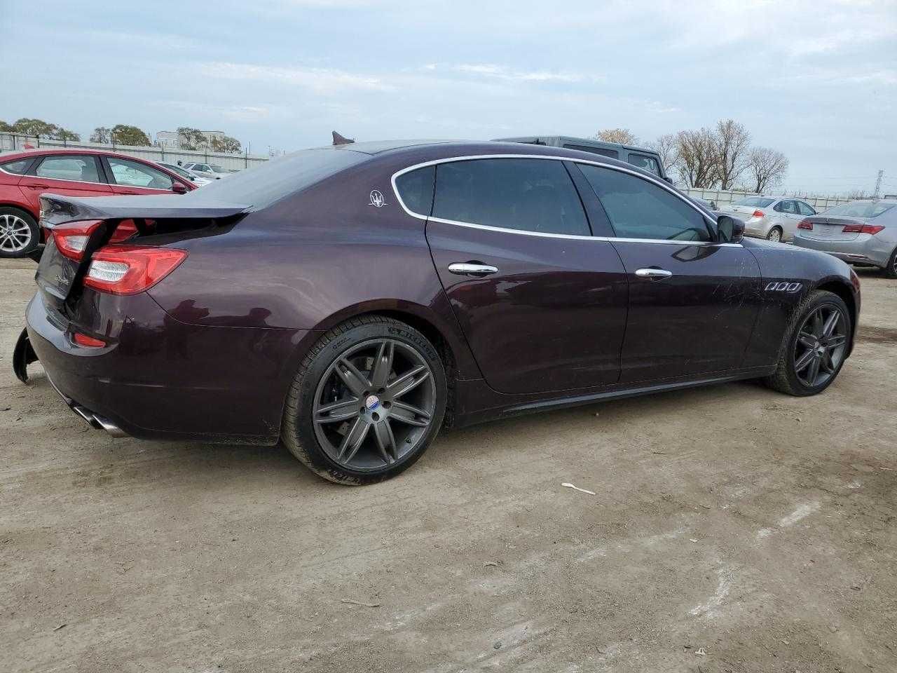 Maserati Quattroporte 3.0 Q4 z 2014 roku, model USA.