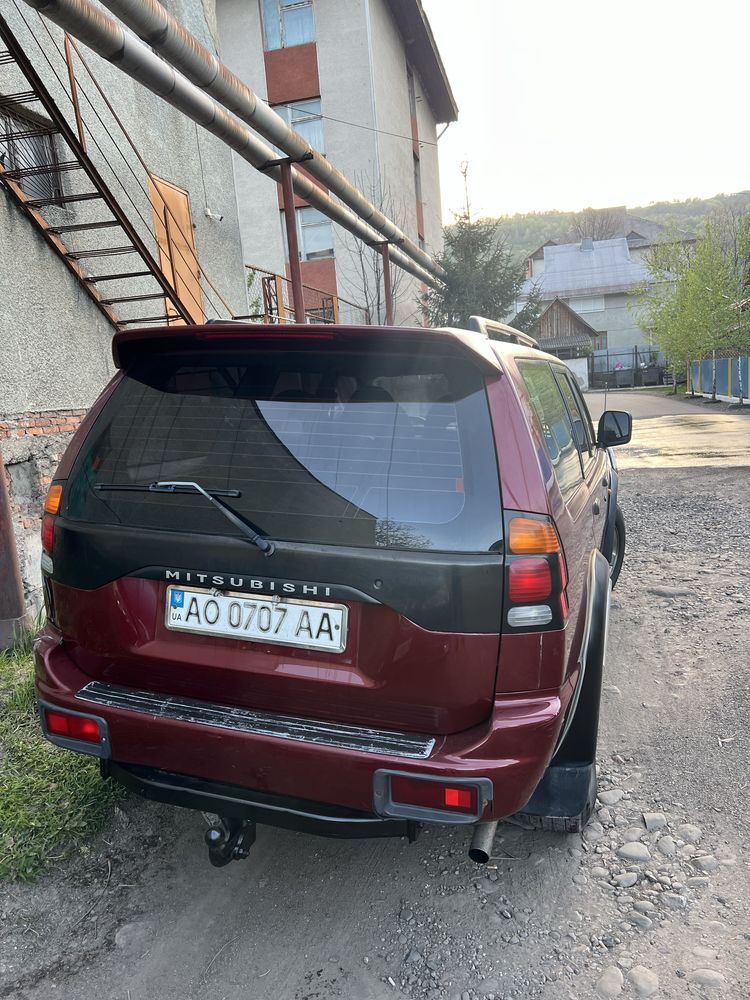 Mitsubishi Pagero sport 2.5 tdi