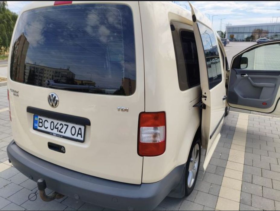 Продам cady 2010