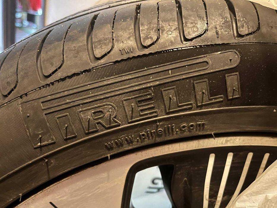 Літні шини Pirelli Scorpion Verde