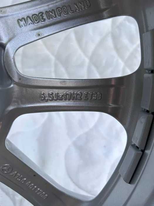 Felga aluminiowa 6,5Jx17 Mercedes GLA 5x112 ET38 demo