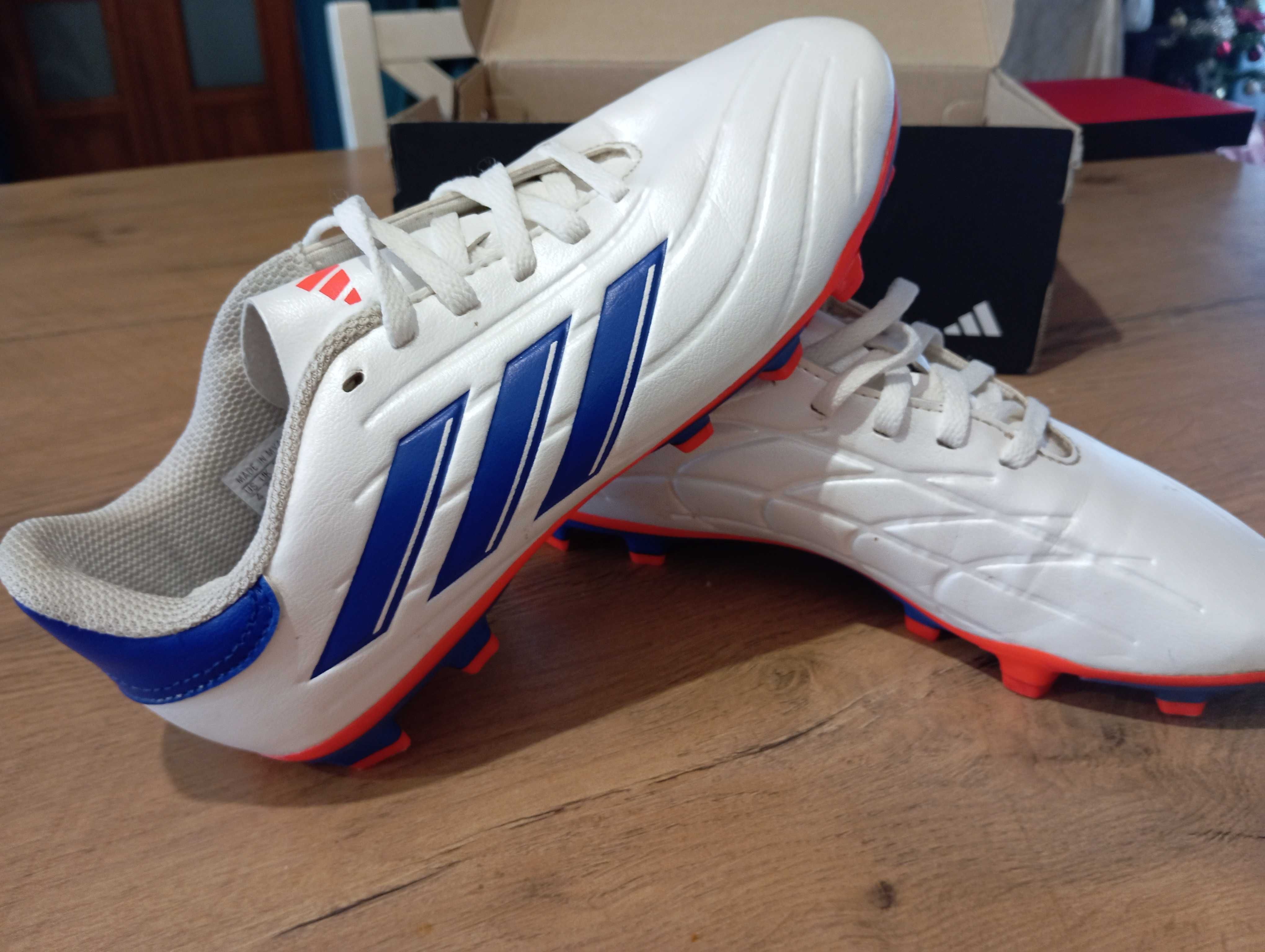 Buty sportowe ,korki