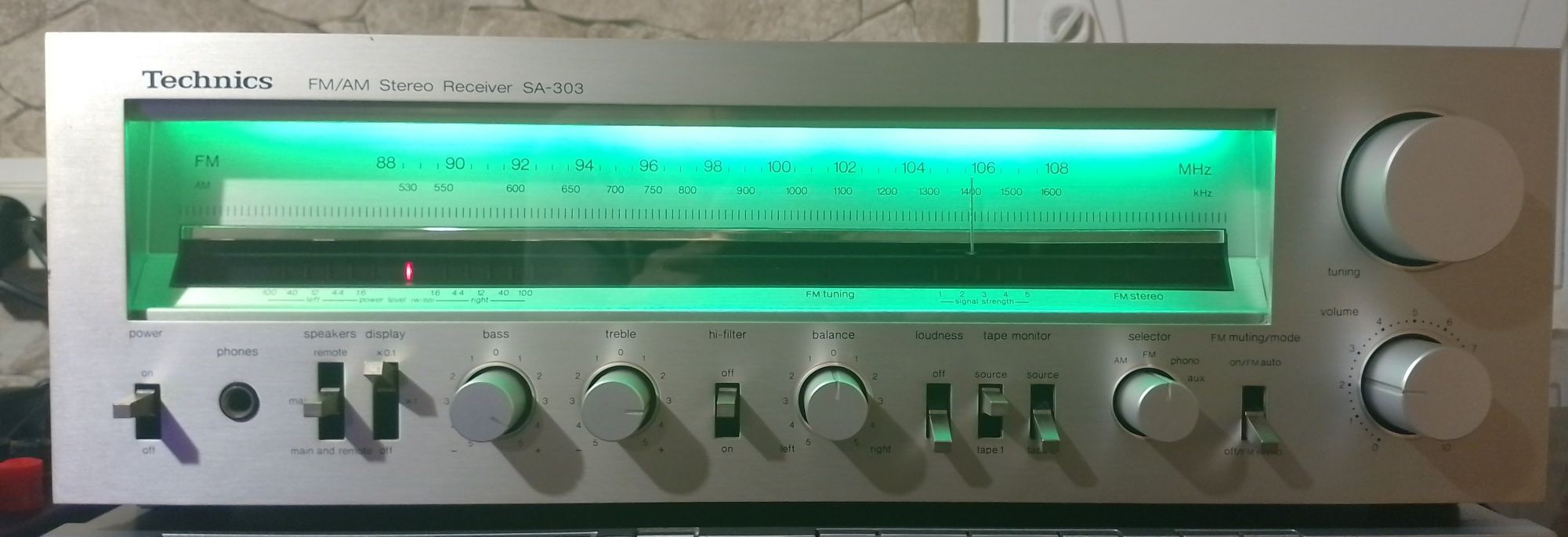 Technics SA-303 Receiver Amplificador vintage