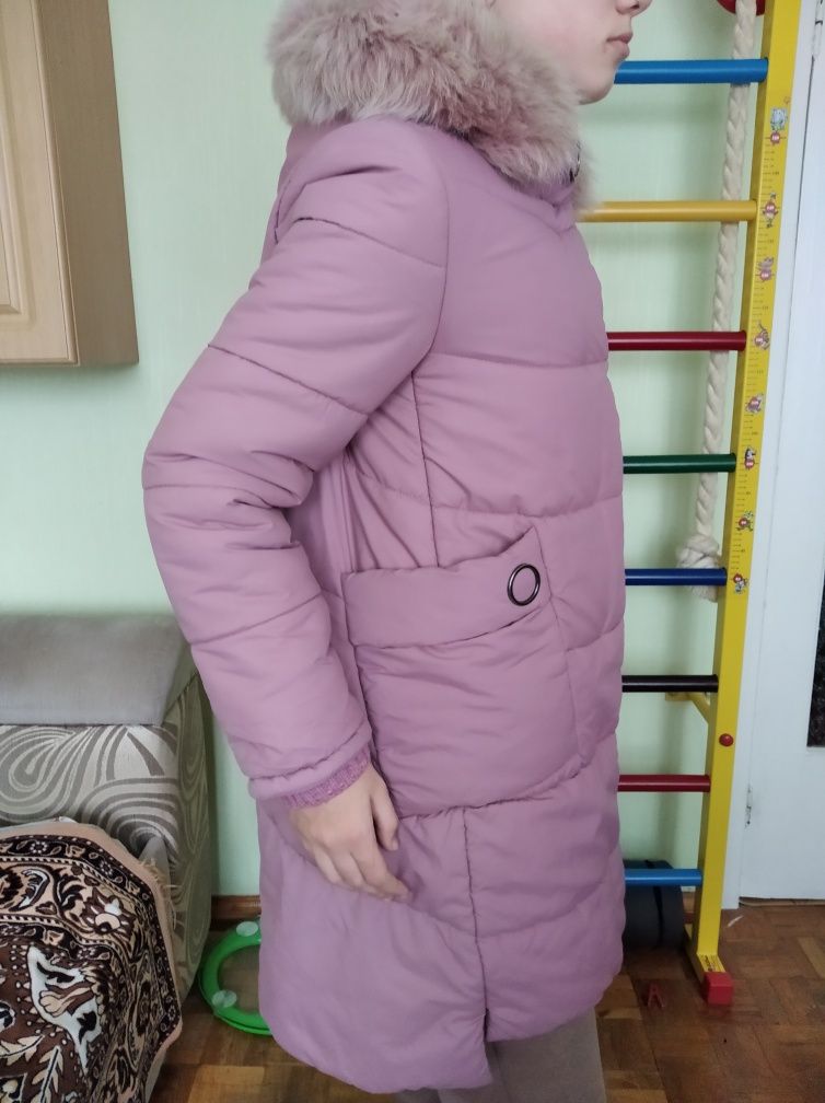 Куртка зимова подовжена, пальто
