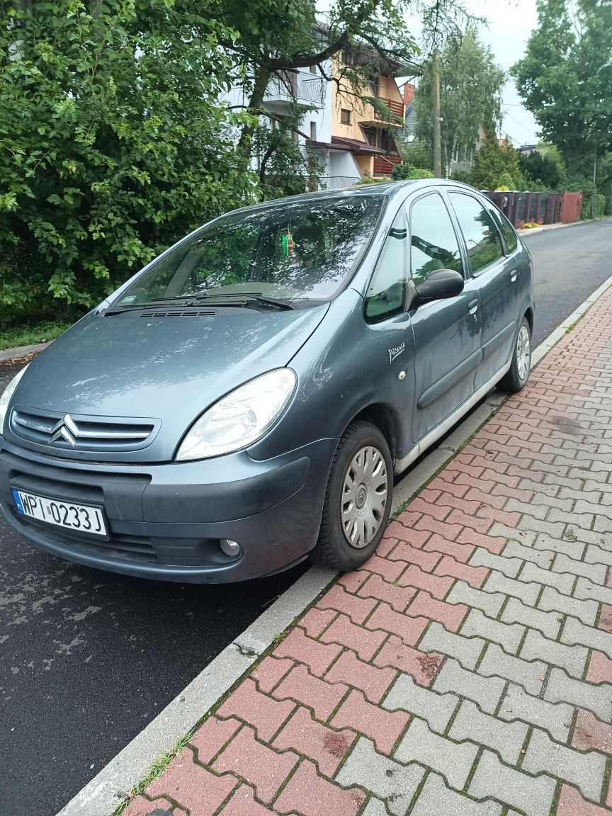 Sprzedam Xsara Picasso 07r 1,6hdi