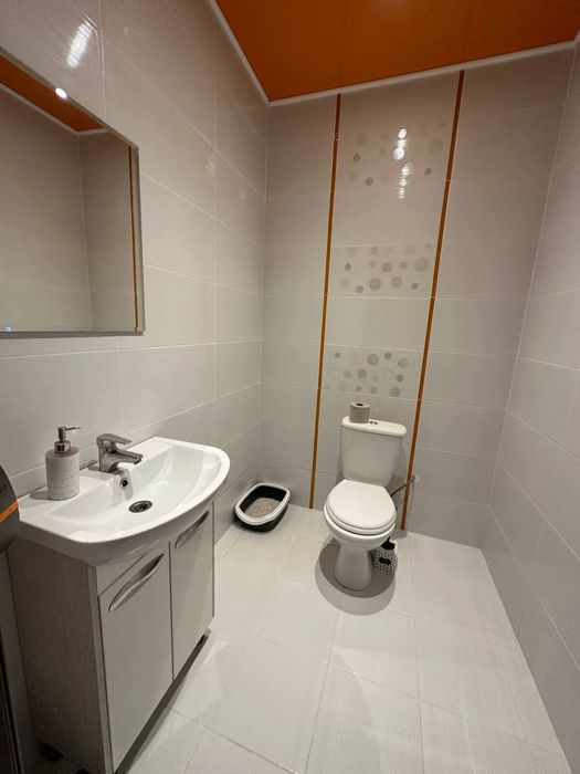 Двостороння 2к з класним ремонтом. ТОРГ! 24255