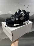 Jordan4RetroWhiteThunderR.42