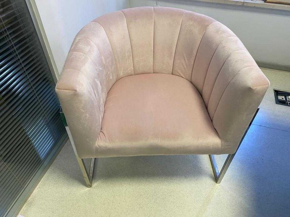 cadeirao rosa beliani veludo