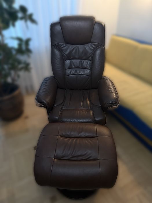 Шкіряне крісло ціна  4700  грн