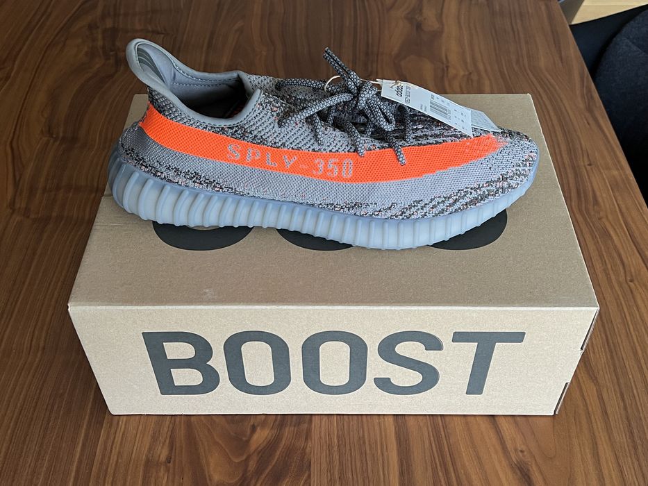YEEZY BOOST 350 V2 Beluga - size 50