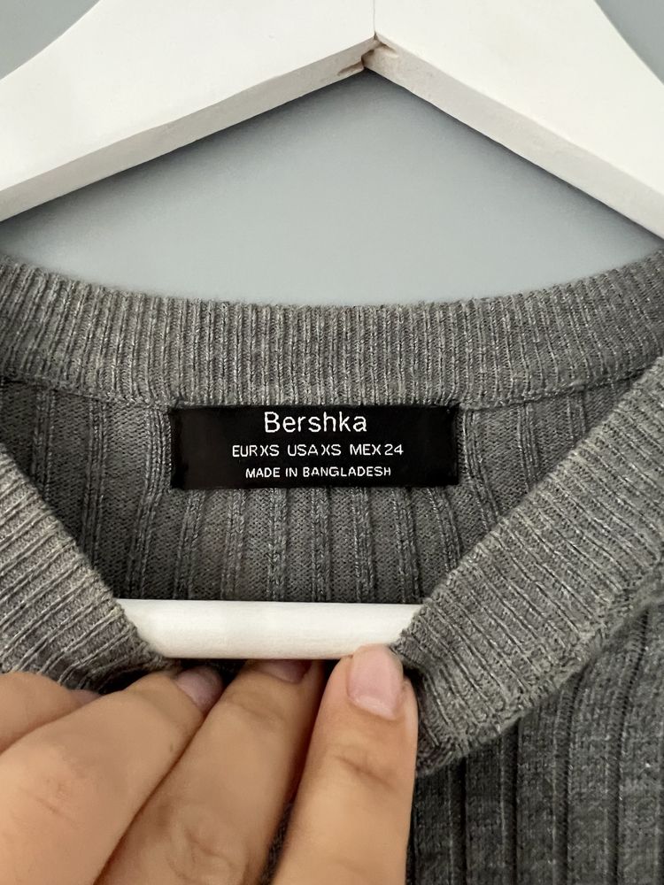 Трикотажне плаття Bershka