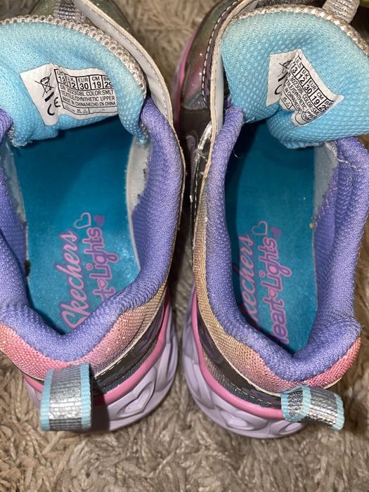 Кросівки Skechers 30 розмір світяться