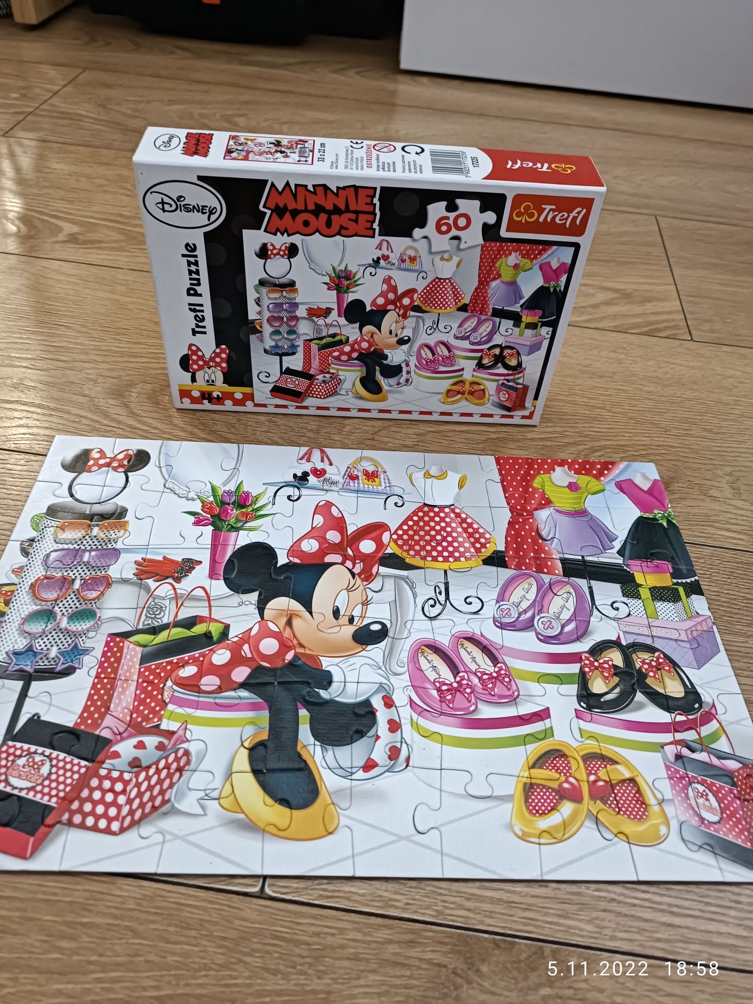 Puzzle Minnie Mouse Disney TREFL 60szt. plus gratis zestaw 100szt..