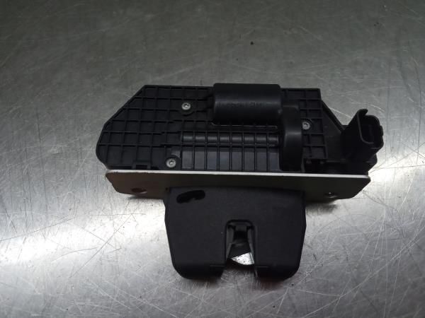 Fechadura / fecho da mala PEUGEOT 2008 I (CU_)