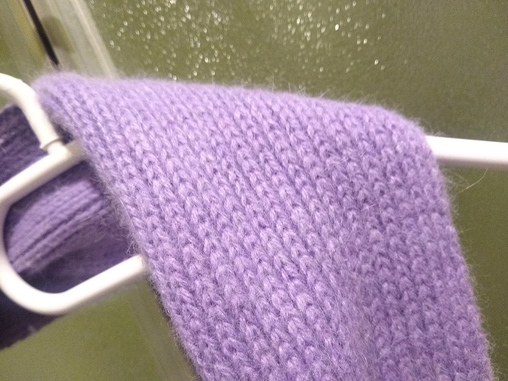 Pia Rossini  Brytyjski szal wełniany z angorą,  20% Angora