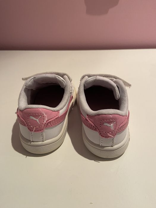Tenis Puma menina, tamanho 20
