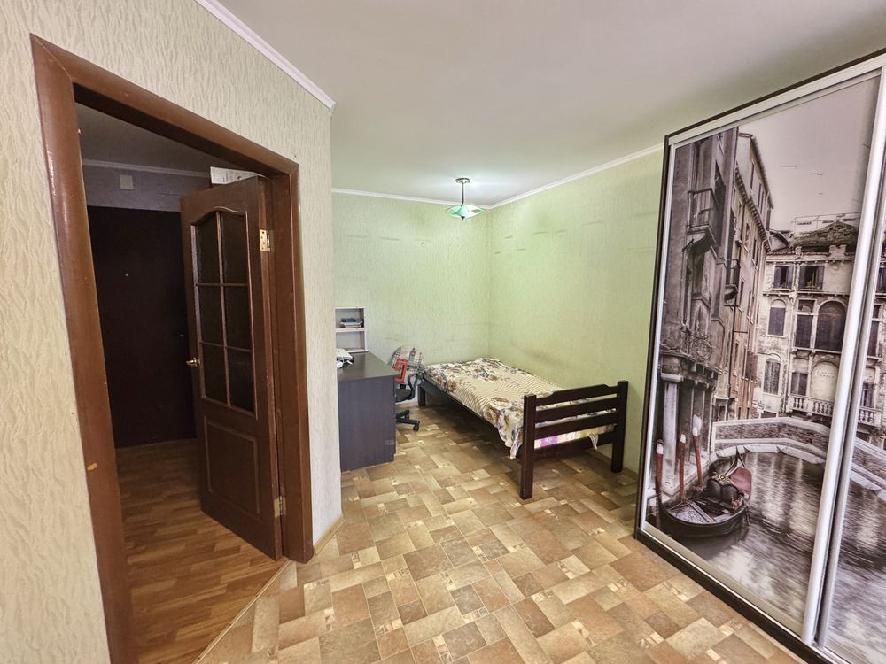 Продаж 1-кімнатна квартира жк Петрівське Теплична 38