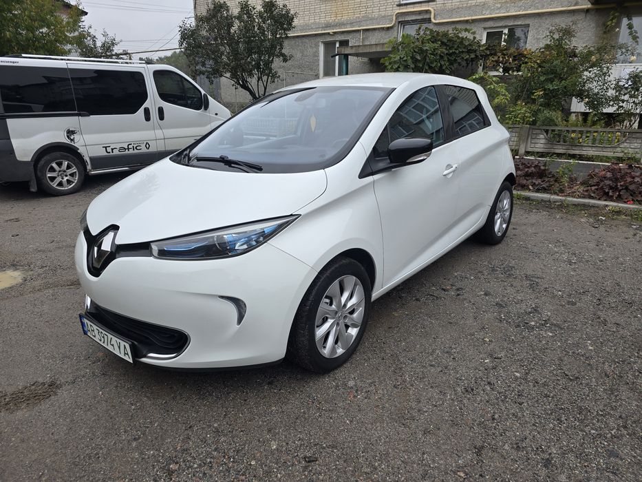 Рено зое зоя 2016