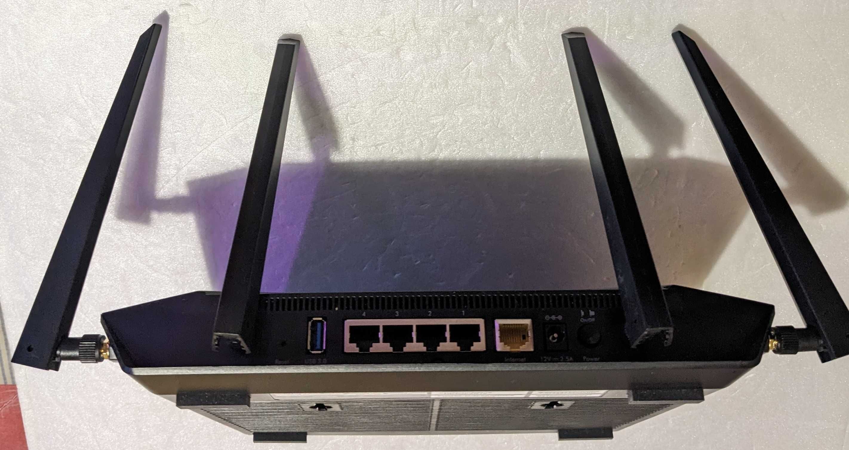Роутер Netgear Nighthawk AX6 6-Stream AX5400 WiFi6  RAX54Sv2 Новый