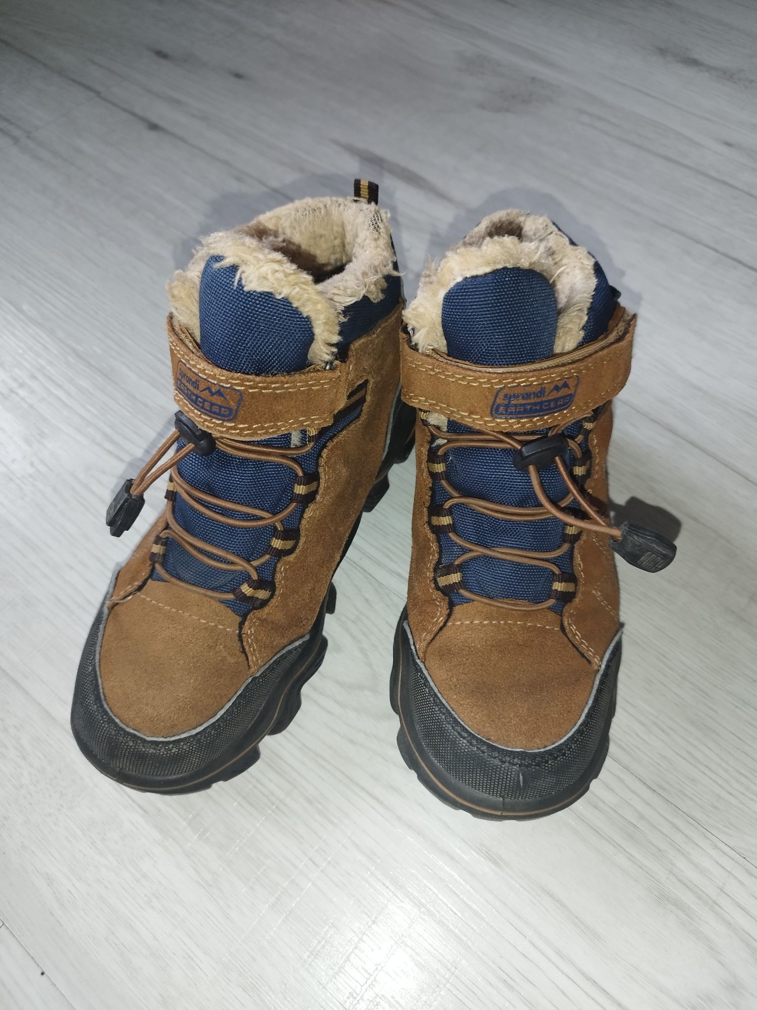 Buty zimowe chłopięce