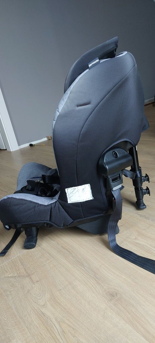 Axkid minikid 2.0