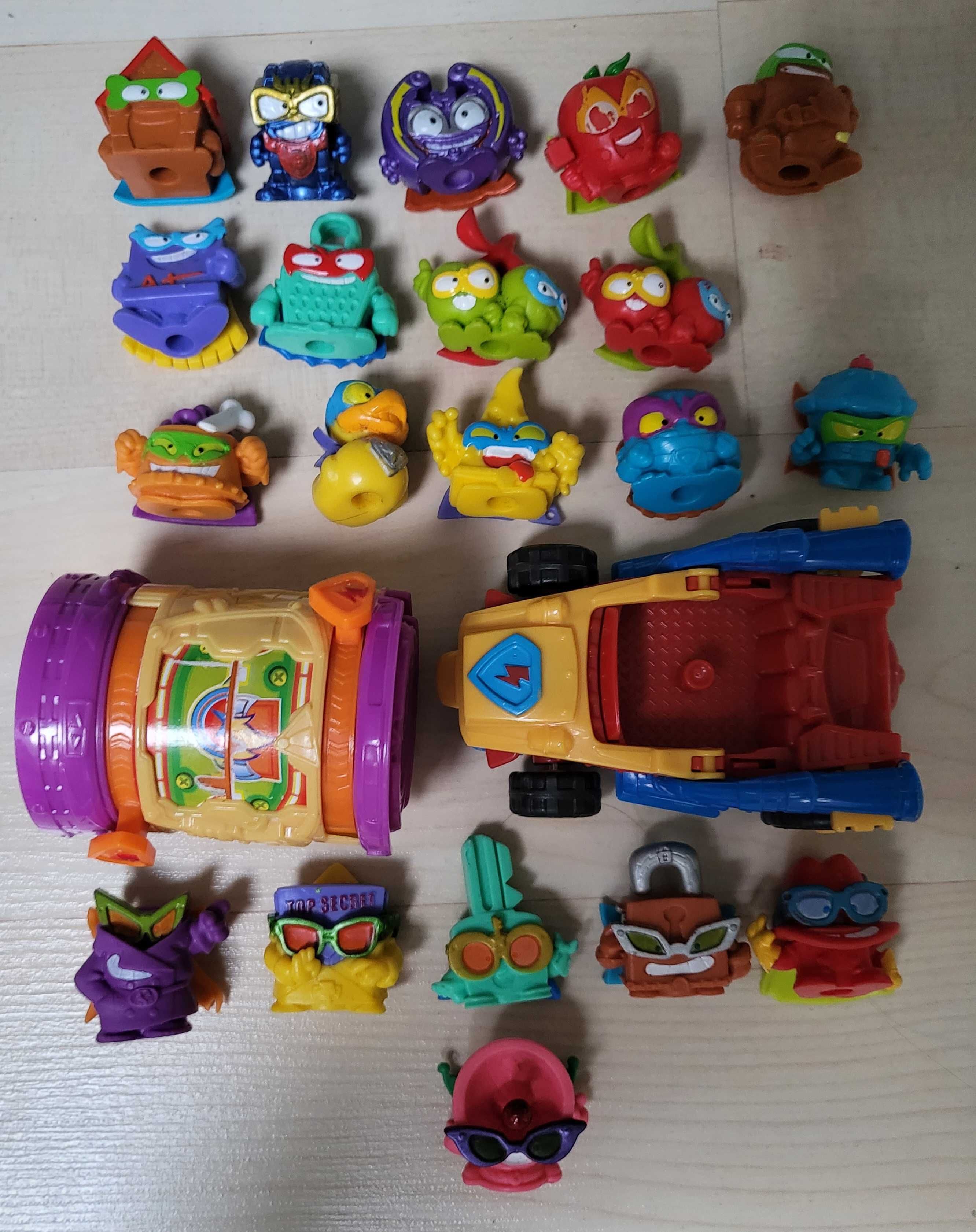 Super Zings seria 6 zestaw 16 figurek + 1 pojazd + skrytka