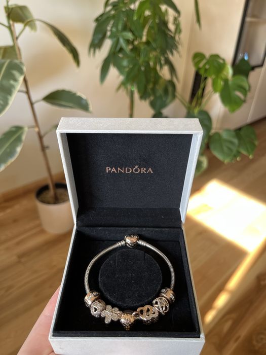 Bransoletka Pandora charmsy różowe złoto