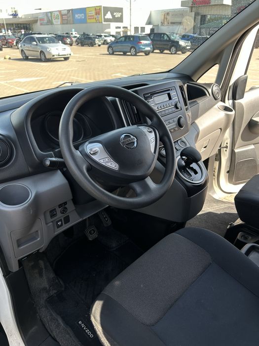 Nissan e-nv200 2018