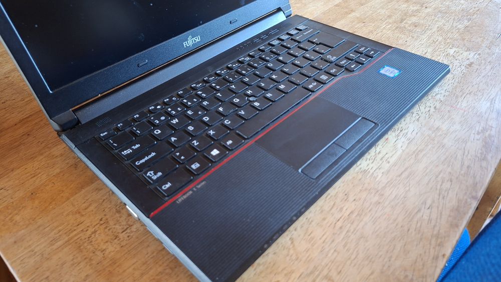 PC portátil Fujistu
