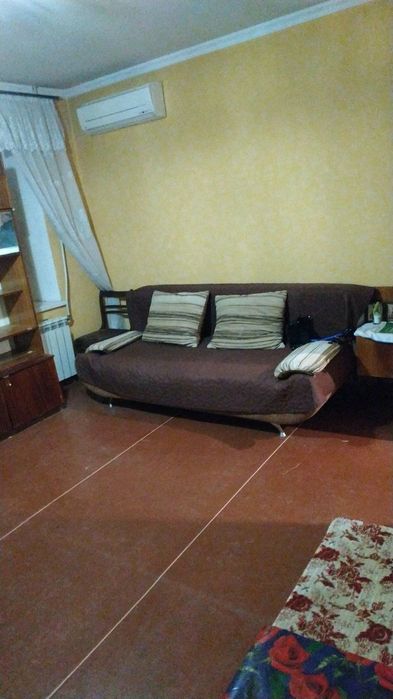 2 кімнатна. Кімнати роздільні. Сотовий проект. 3 лоджії. Загальна 54м2