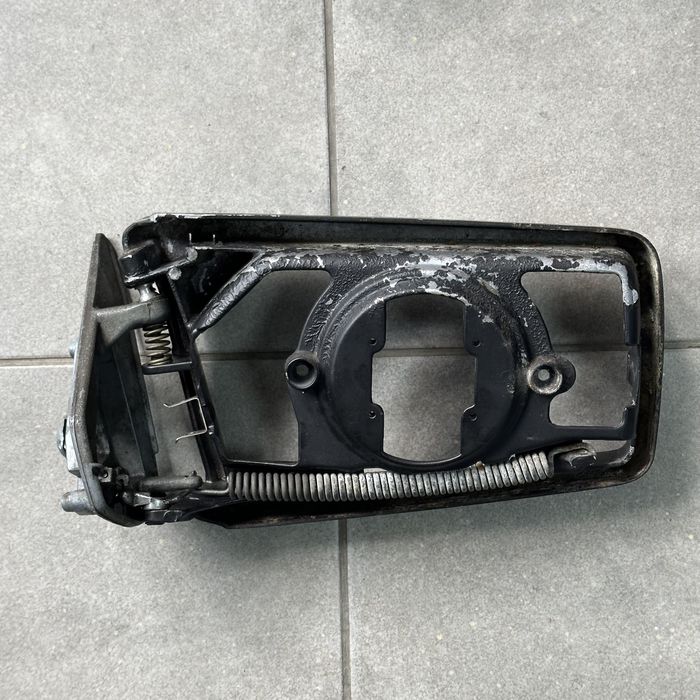 Ліве дзеркало Mercedes w126 1979-91р. з/ч корпус накладка гумовий кут