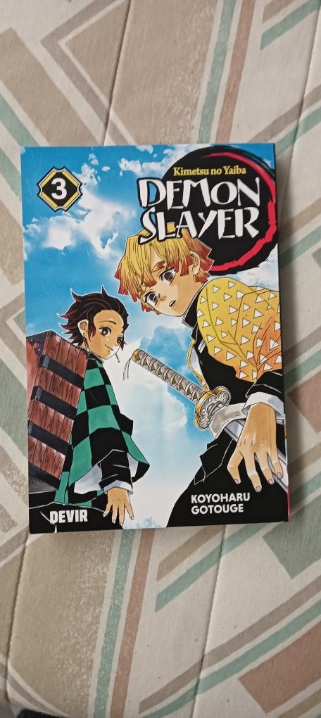 Vendo Mangá Demon Slayer v.3