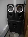 Colunas e subwoofer ogitech