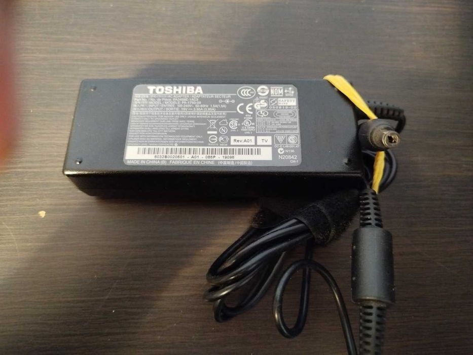 Zasilacz do laptopa Toshiba 19V 3.95A PA-1750-09 - Warszawa