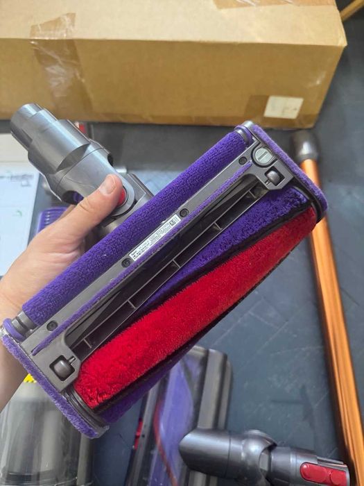 Пилосос Dyson V10 Absolut б/у чудовий стан оригінал