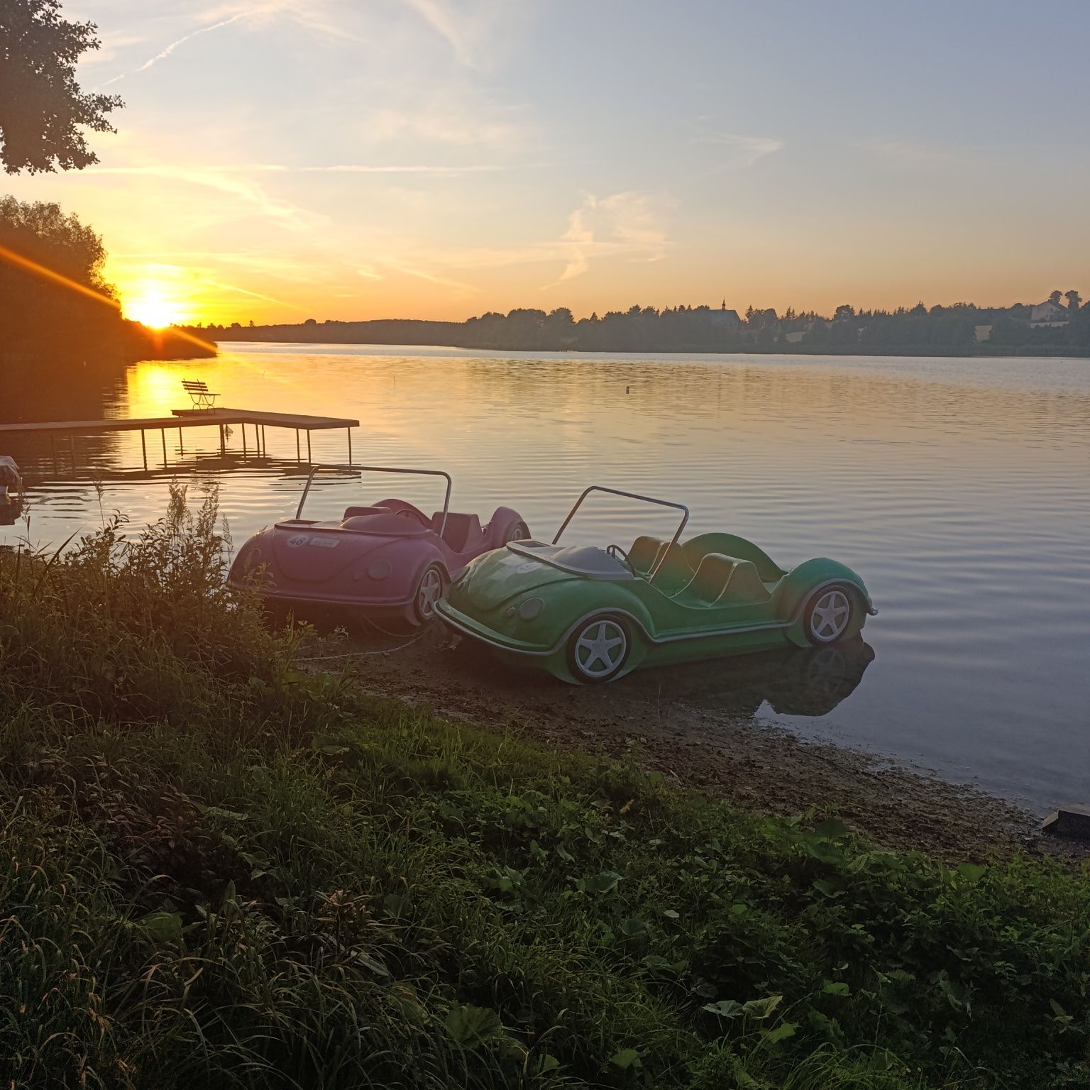 Wynajem/pole kempingowe i namiotowe/plaża/działka nad Jeziorem Lubotyń