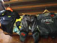Equipamento de motocross novo