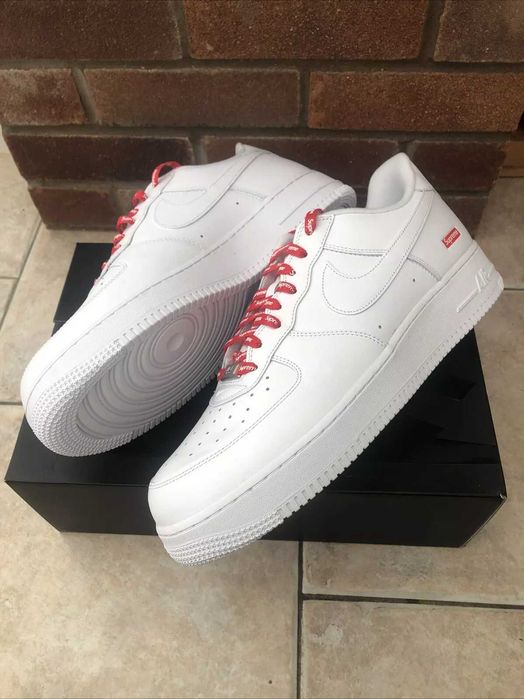 Buty meskie Trampk Nike Air Force 1 Low Supreme White R.45