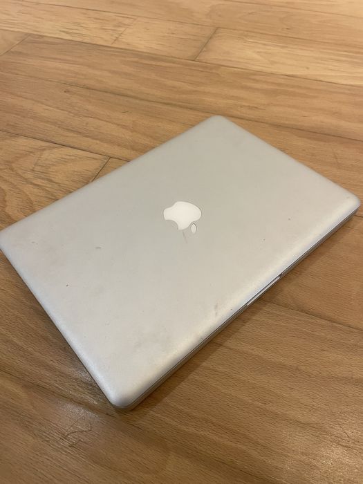 Apple MacBook Pro