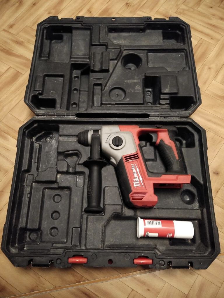 Milwaukee M18 BH stan bdb