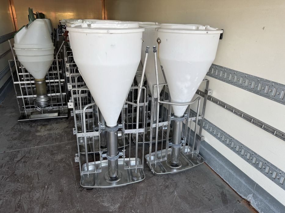 Karmnik - TUBEOMAT - Automat paszowy dla TUCZNIK